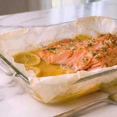 Oven-Baked Salmon: A Simple and Flavorful Delight