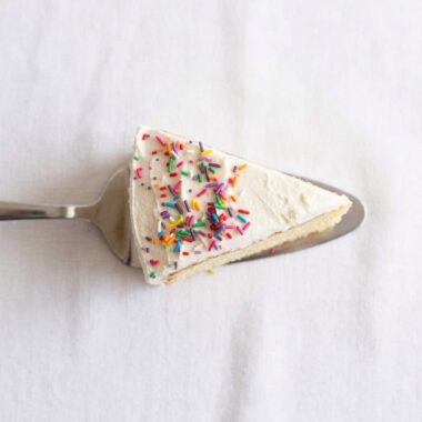My best Vanilla Cake - stays moist 4 days!